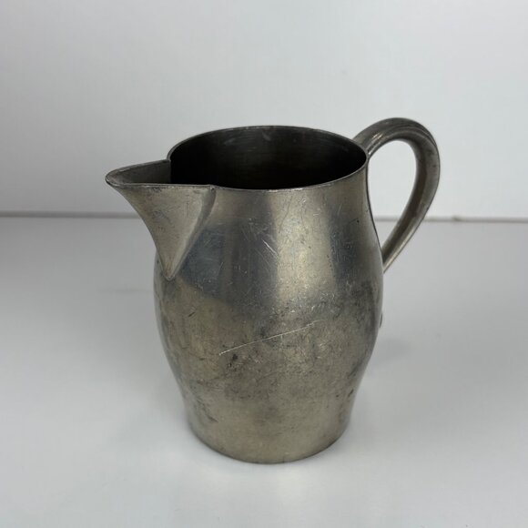 Vintage Insico Pewter Creamer Pitcher 519 Small 5 Oz Rustic Farmhouse Decor - Picture 1 of 6